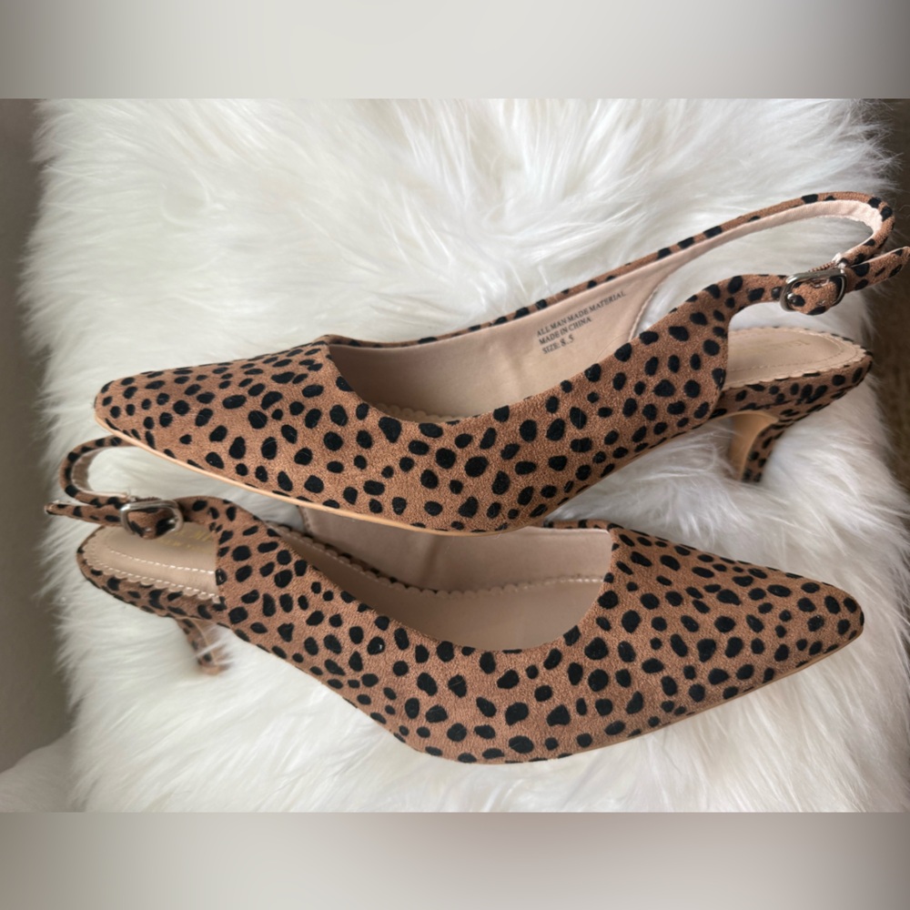 Isaac Mizrahi Tan Leopard Print Slingback Heels